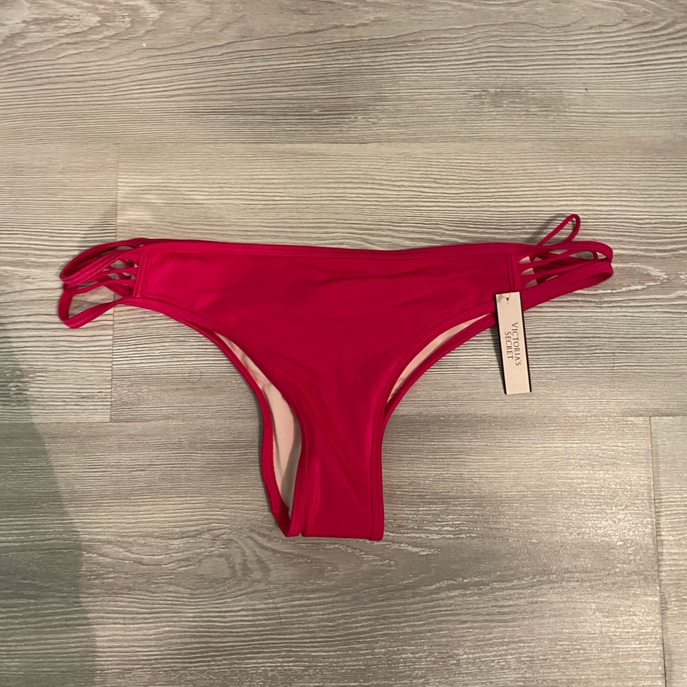 NWT Victoria’s Secret medium pink strappy itsy bikini bottom